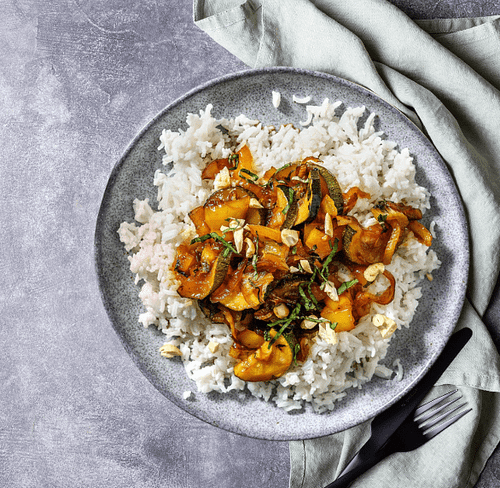 Fenchel- & Zucchini-Kokosnuss-Reis in einer Sweet-Chili-Sauce